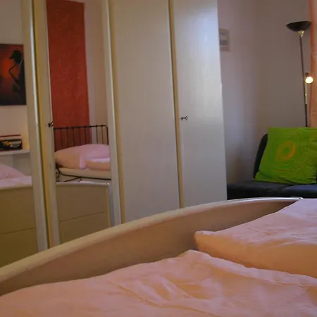 Vacation Up To 10 * Pozsony