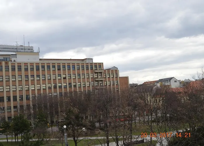 Vacation Up To 10 Apartmán Bratislava
